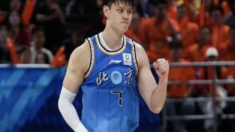 内马尔加盟吉马良斯，安帅如何赋予他无限信心